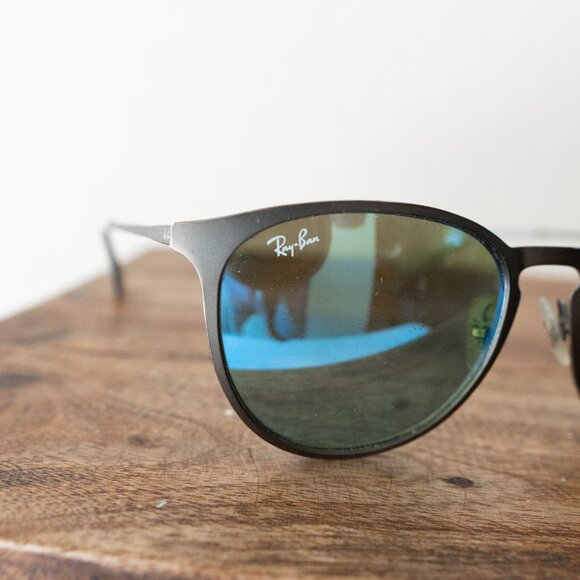 Ray-Ban Erika RB3539 Gray Metal Sunglasses Green Photochromic Lenses main image 6